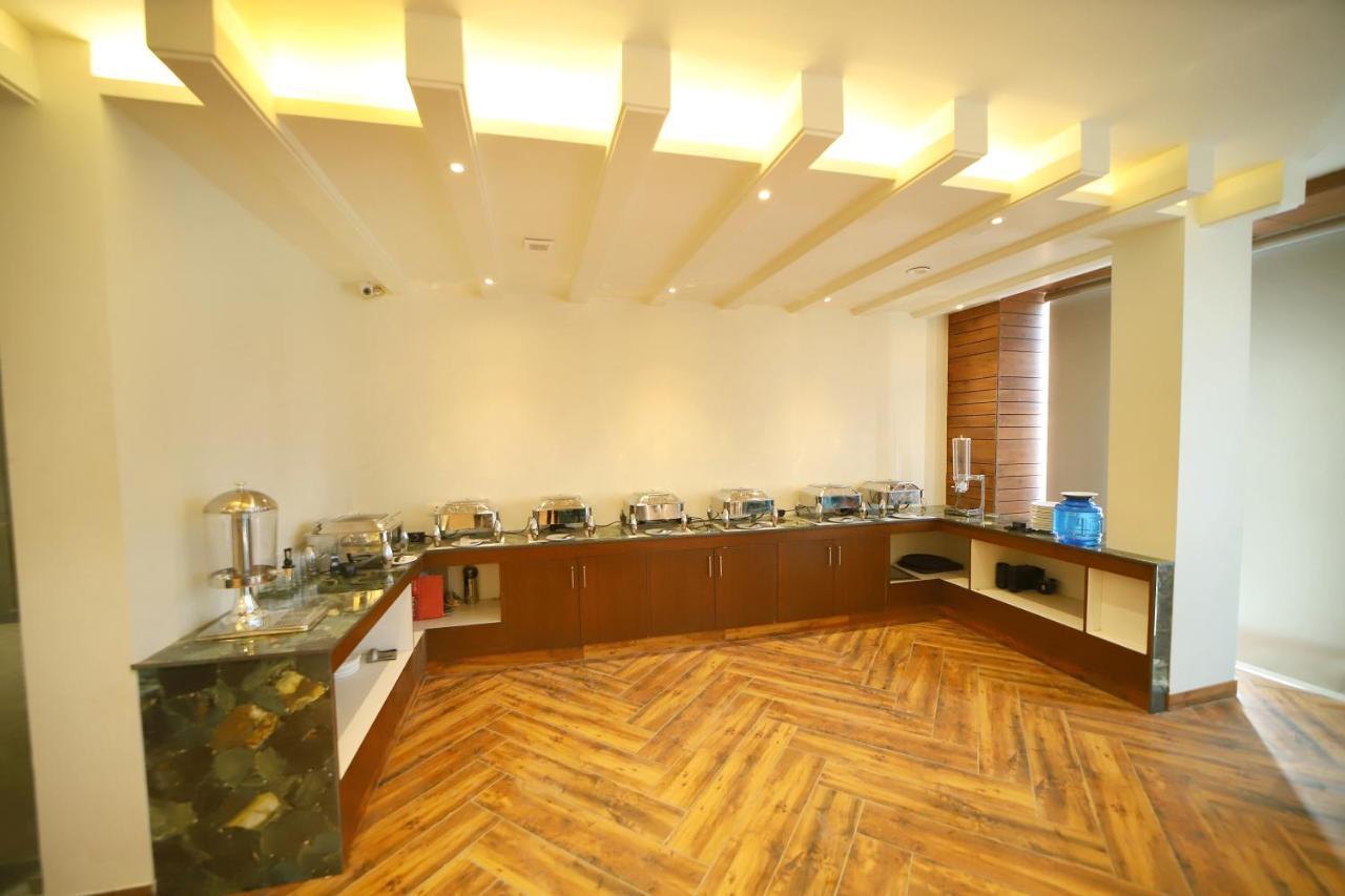 Hotel Marine House Agra  Exterior photo
